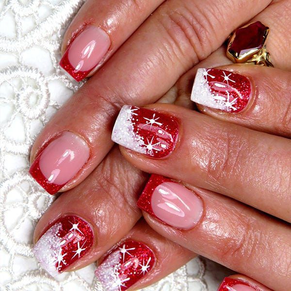 Unhas para natal: Confira a opção de francesinha vermelha com glitter