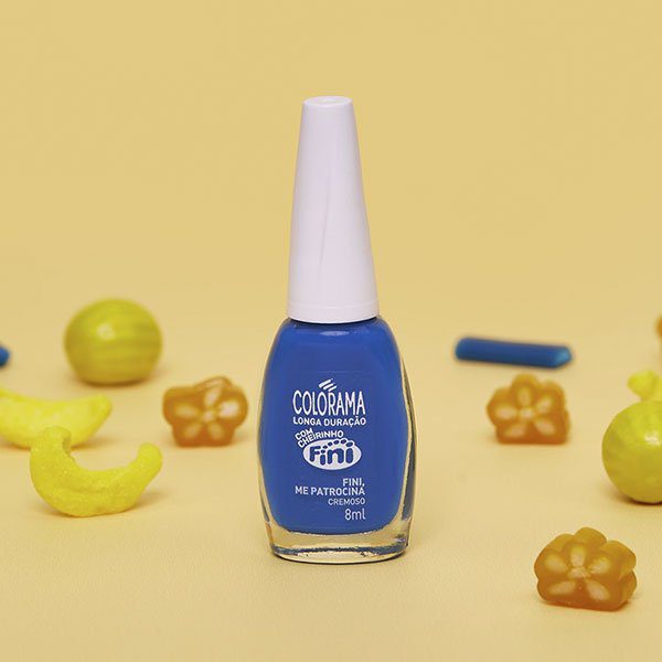 Tom de azul escuro para fazer unhas olho grego